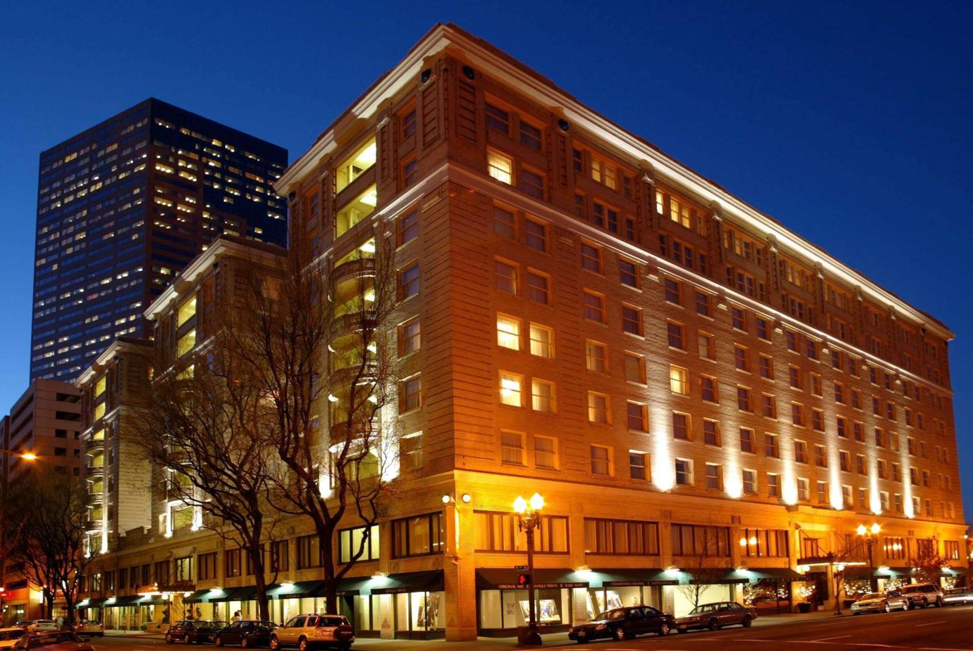 Embassy Suites By Hilton Portland Downtown Exterior foto